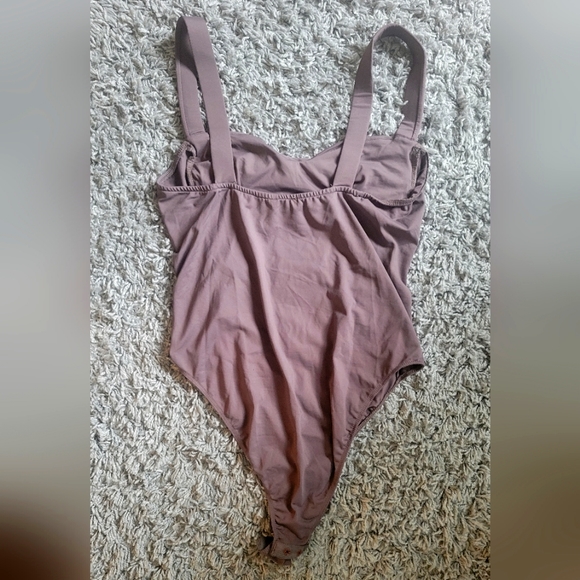 Zara bodysuit - medium - Picture 2 of 3